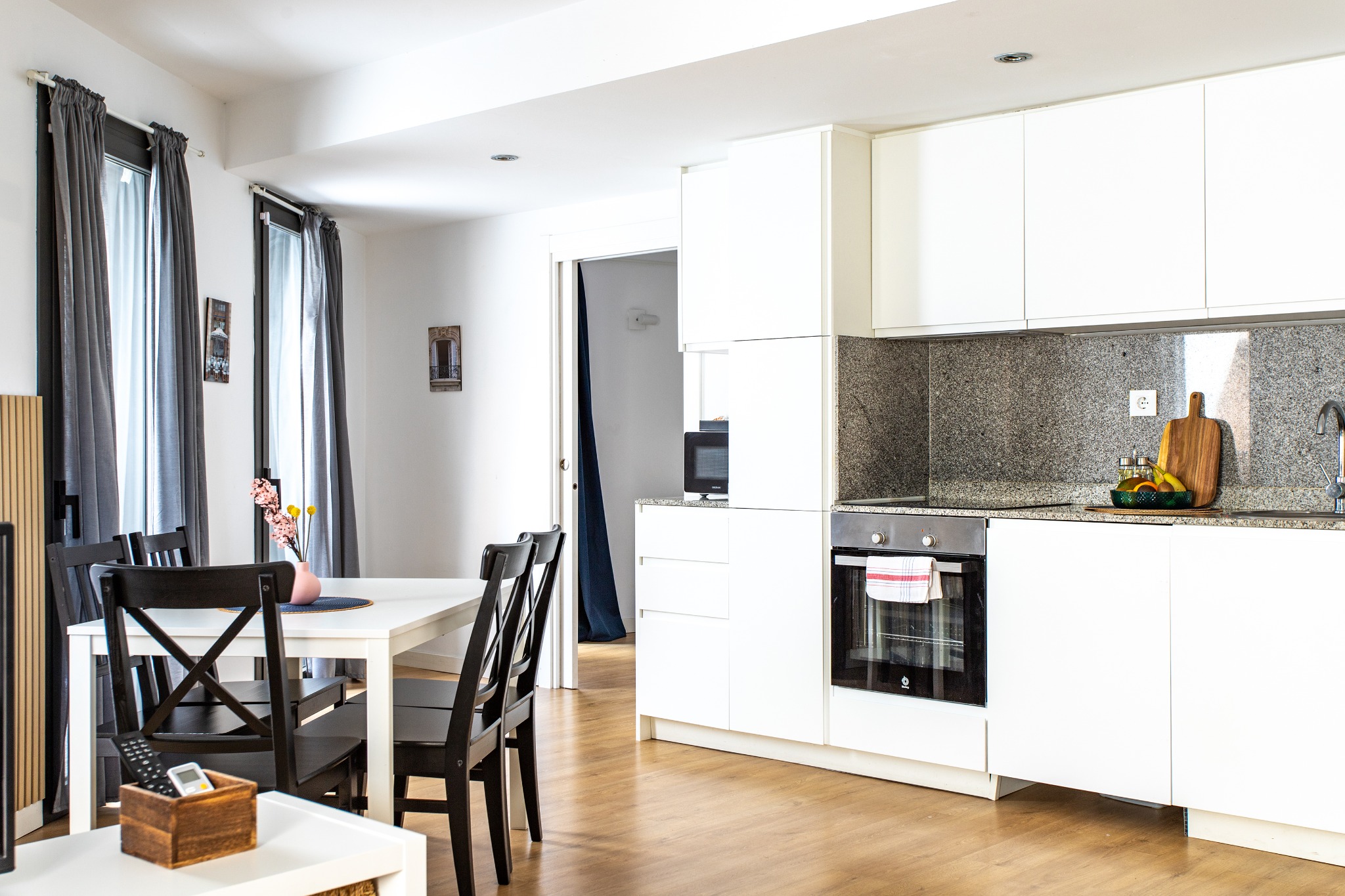 Dining area (second apartment)